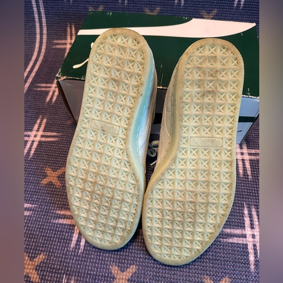 Puma Suede Classic Monochrome Reflective 7.5womens - Picture 11 of 16